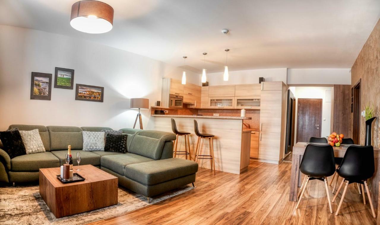 Apartman Lio - Free Garage Parking Tatranská Lomnica Екстериор снимка