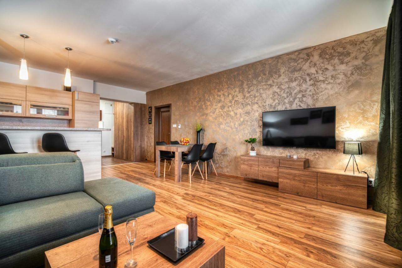 Apartman Lio - Free Garage Parking Tatranská Lomnica Екстериор снимка